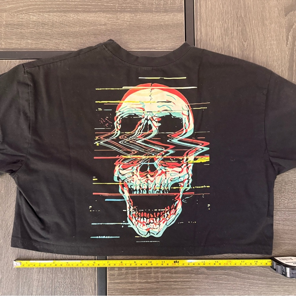 Black Graphic Skull Crop Top